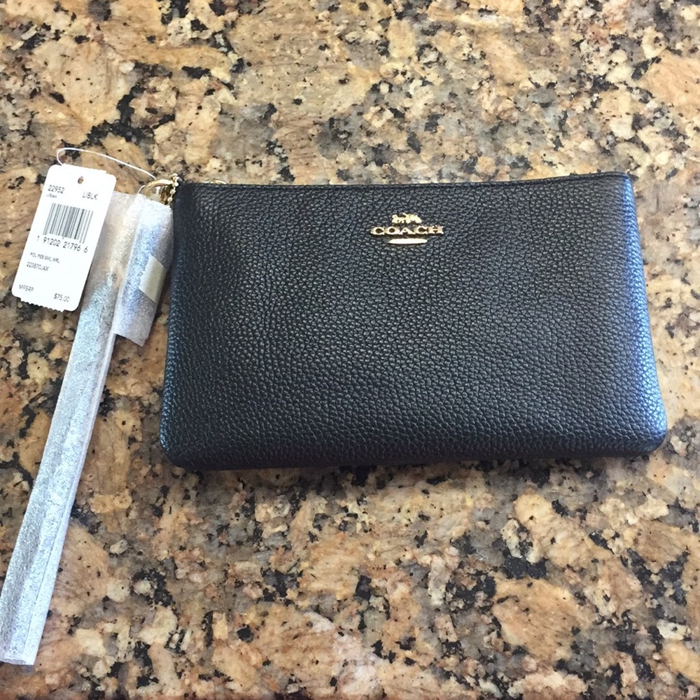 Coach 🌺 Wristlet